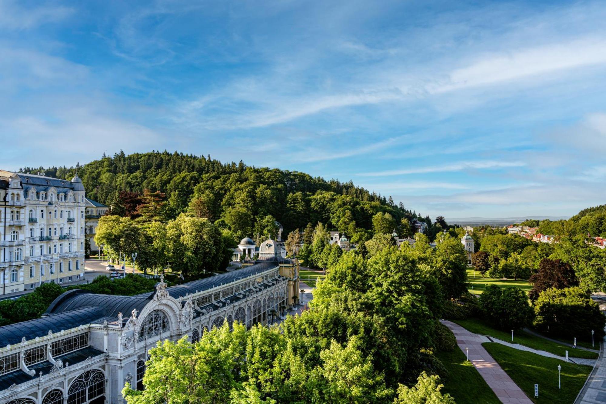Falkensteiner Spa Resort Mariánské Lázně المظهر الخارجي الصورة The spa town of Bad Kissingen